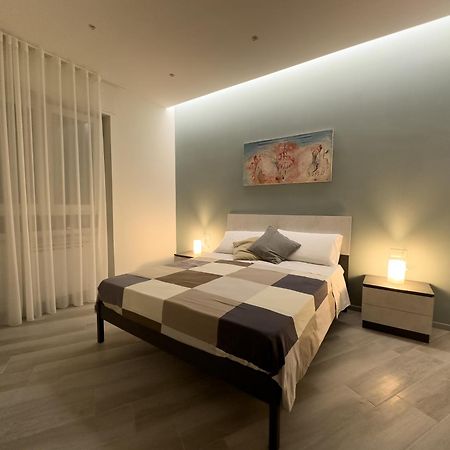 Al Civico3 Home & Suites Салерно Экстерьер фото